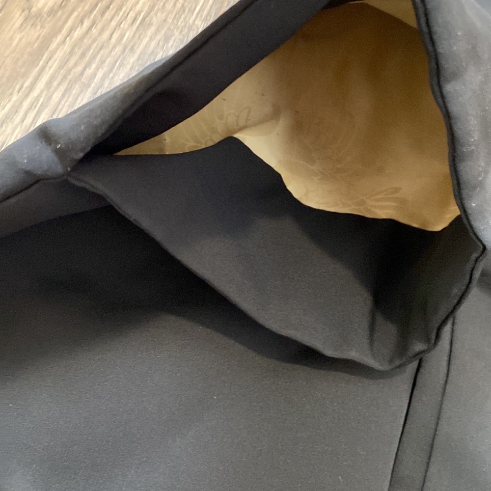 EUC Beautifully Made Kimono - Picture 6 of 13